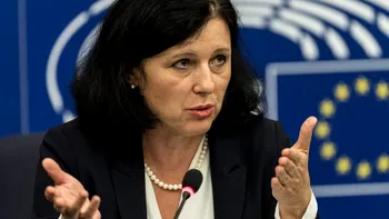 Comisia Europeană, avertisment grav. Grupările extremiste din Europa au legături cu Rusia