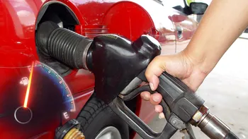 De ce nu e indicat să faci plinul la mașină vara. Greșeala uriașă pe care trebuie să o evite toți șoferii