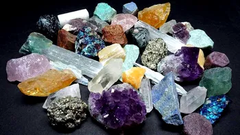 Originile celor peste 10.500 de minerale cunoscute pe Pământ au fost identificate: cum s-au format de-a lungul celor 4,5 miliarde de ani