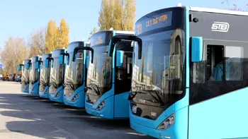 Tânără de 19 în scaun cu rotile, dezamăgită de STB. Doi șoferi de autobuz sunt anchetați