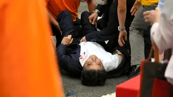 Cine este bărbatul care l-a omorât pe fostul premier japonez Shinzo Abe. Și-a făcut singur arma cu care a tras