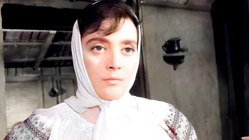 Actrița netalentată, „prințesa roșie