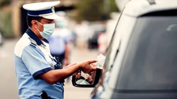 Codul Rutier 2022 - cum rămâi fără carnet de șoferi: avertismentul pentru toți șoferii, este mai ușor să ”pierzi” permisul de conducere