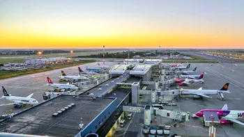 Aglomerație în Aeroportul Otopeni. CNAB, mesaj pentru pasageri