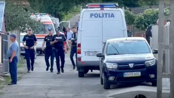 Bărbatul acuzat că a ucis cinci persoane într-o comună din Argeș, transferat din arest la spital