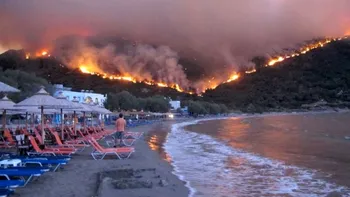 O săptămână gratuită de vacanță în Grecia: cum se revanșează autoritățile după incendiile din Rhodos