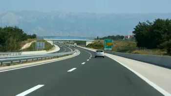 România are mai multe autostrăzi ca niciodată, pe hârtie: sunt bani pentru toate