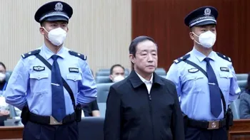 Fost ministru al Chinei, condamnat la închisoare pe viaţă. Acuzațiile grave care i se aduc