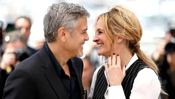 VIDEO Cum a „salvat-o” George Clooney pe Julia Roberts, în timpul filmărilor pentru Ticket to Paradise: când vezi filmul în cinematograf