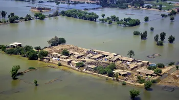 Inundațiile din Pakistan au creat un lac uriaș, are 100 de km lățime. Bilanțul pagubelor crește zilnic