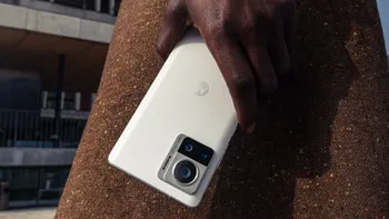 Cel mai performant smartphone de la Motorola: Motorola Edge 30 Ultra - preț, specificații