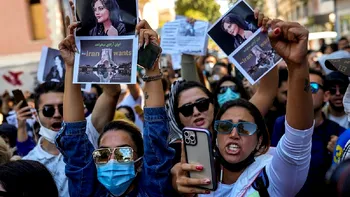 ONU intervine în revoltele din Iran. Solicitare urgentă după moartea tinerei Mahsa Amini