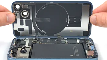 iPhone 14, mai ușor de reparat ca niciodată: de ce a luat Apple această decizie