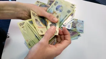 Românii care dau lovitura anul acesta: statul le dă iar bani, de parcă bugetul e sac fără fund