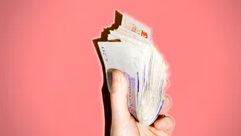 Se schimbă banii, intră oficial în vigoare din 2024: ce se întâmplă cu actualele bancnote care circulă în Regatul Unit