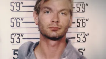 REVIEW Conversations with a Killer: The Jeffrey Dahmer Tapes. Cum exploatează Netflix la maxim un subiect deja „fumat”