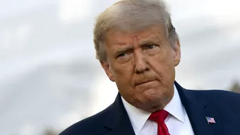 Dezvăluirile unui raport: Administrația Trump a ascuns informații despre Covid-19