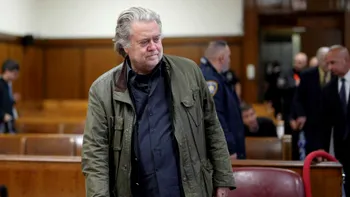 Fostul consilier al lui Trump riscă șase luni de închisoare. Ce acuzații i se aduc