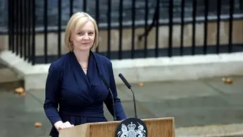 Premierul Marii Britanii a demisionat. Liz Truss se retrage și din fruntea Partidului Conservator