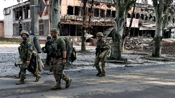 Rușii se retrag forțat din orașul Donetsk la mai puțin de 24 de ore după ce au anunțat că anexează regiunea