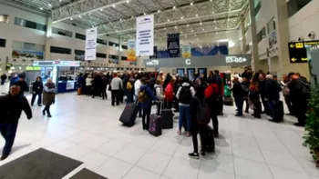 Alertă pe Otopeni. Un polițist spaniol avea o grenadă în bagaj. SRI a intervenit de urgență