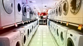 Black Friday 2022 la eMag - electrocasnice: cum alegi cea mai bună ofertă la mașina de spălat