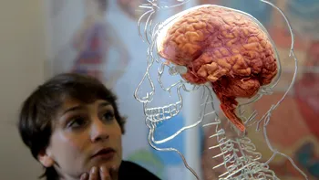 Obiceiul urât pe care îl au mulți oameni poate duce la demență și Alzheimer