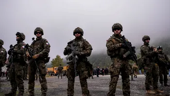 Kosovo este „în pragul unui conflict armat”. Cresc tensiunile în regiune, după apelul pentru intervenția trupelor de menținere a păcii ale NATO