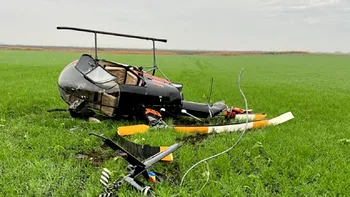 Un elicopter s-a răsturnat lângă Timișoara. La bord se aflau instructorul și elevul său