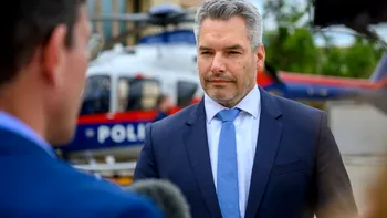 Discuții în miez de noapte pentru intrarea României în Schengen. Premierul Ciucă a vorbit cu Cancelarul Austriei
