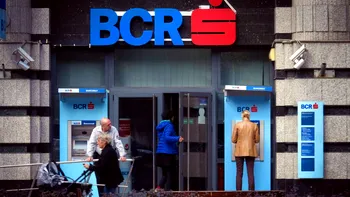 Câţi clienţi a pierdut BCR după ce Austria nu a permis României să intre în Schengen. Numărul spune multe despre români
