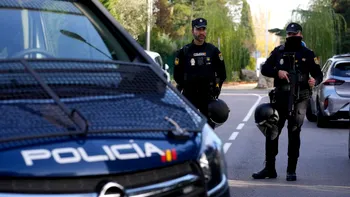 Decizia Spaniei, după valul de scrisori cu bombă. Șase plicuri au fost detectate