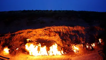 Focul etern, legătura dintre oameni și lumea supranaturală. Misterul flăcării care arde de 4000 de ani fără oprire VIDEO