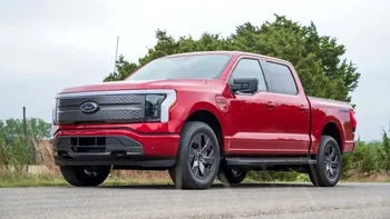 Măsura ciudată luată de Ford: ce se întâmplă cu noul F-150 Lightning Pro