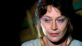 Actrița exmatriculată din școală și care, în mod ironic, s-a lansat cu „Nota zero la purtare”: Gina Patrichi a devenit o artistă de nota zece