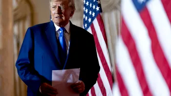 Problemele se țin scai de Trump. 17 capete de acuzare pentru fostul președinte american