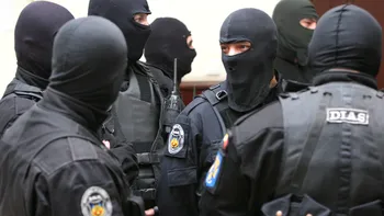 Mihai Chirica, dus la audieri după descinderile DIICOT. Mascații au înconjurat Primăria Iași