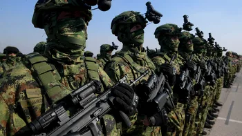 Un stat UE ia în calcul reintroducerea serviciului militar obligatoriu. Bărbații și femeile vor da un examen