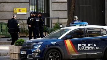 Noi detalii despre scrisorile-capcane trimise unor ambasade din Spania. Cât de implicată este Rusia