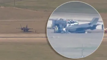 VIDEO Momentul în care un avion F-35 se prăbușește la aterizare. Ce s-a întâmplat cu pilotul, imaginile dau fiori