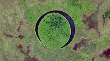 Insula unică în lume: e perfect rotundă și plutește, aproape în derivă
