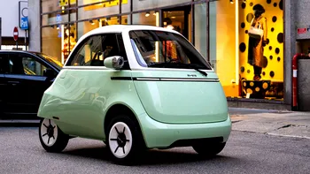 Microlino, cea mai convenabilă mașină electrică de oraș: când apare, cât costă și cât de mare este
