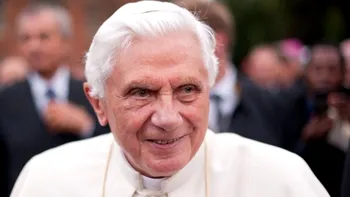 Papa Benedict al XVI-lea a murit. Avea 95 de ani
