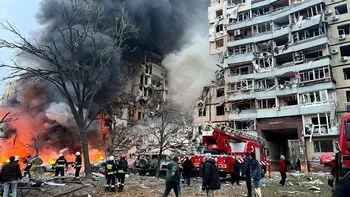 Echipele de salvare din Ucraina renunță la speranța de a găsi supraviețuitori în apartamentele din Dnipro, după atacul cu rachete rusești