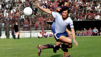 Fotbalistul român pe care regretatul Pele l-a scuipat, dar l-a și lăudat: cum l-a driblat Liță Dumitru pe regele fotbalului