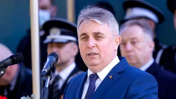Ministrul Bode își poate corecta teza de doctorat copiată. Avocat: „Este pentru prima dată când se decide asta”