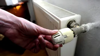 Amenda de 1000 lei pentru toți cei care stau la bloc și nu fac asta în apartament: cât timp mai au, e oficial