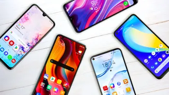 Anul acesta, scoți mai mulți bani din buzunar ca să-ți schimbi telefonul: ce se întâmplă cu piața de smartphone-uri, cum te afectează