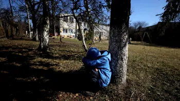 14.000 de copii ucraineni au fost duși cu forța în Rusia. 50 de elevi de liceu din Lugansk au fost răpiți