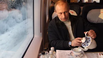 FOTO Cum arată trenul blindat al lui Putin. O cale ferată secretă a fost construită pentru președintele rus